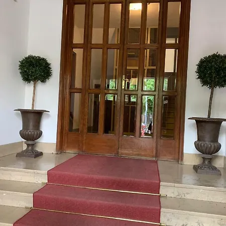 Whouse Carducci Apartment
